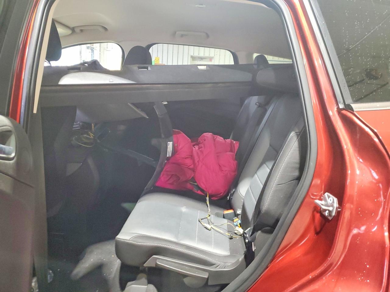 2016 FORD ESCAPE SE photo 11