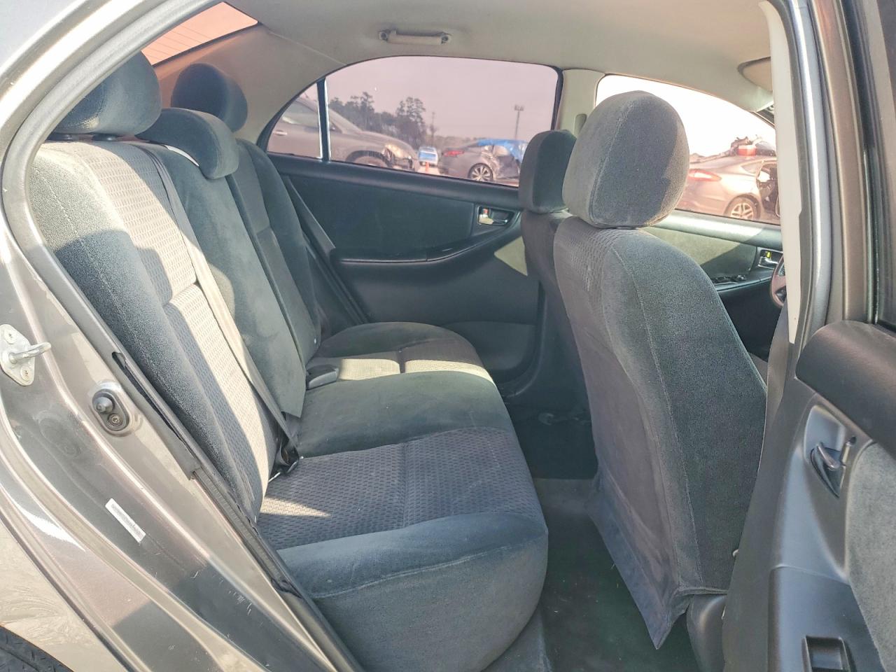 2006 TOYOTA COROLLA CE photo 10