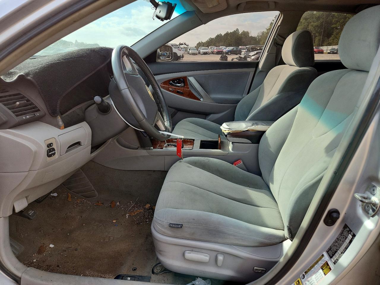 2009 TOYOTA CAMRY BASE photo 7