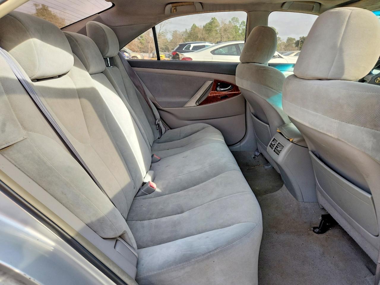 2009 TOYOTA CAMRY BASE photo 10