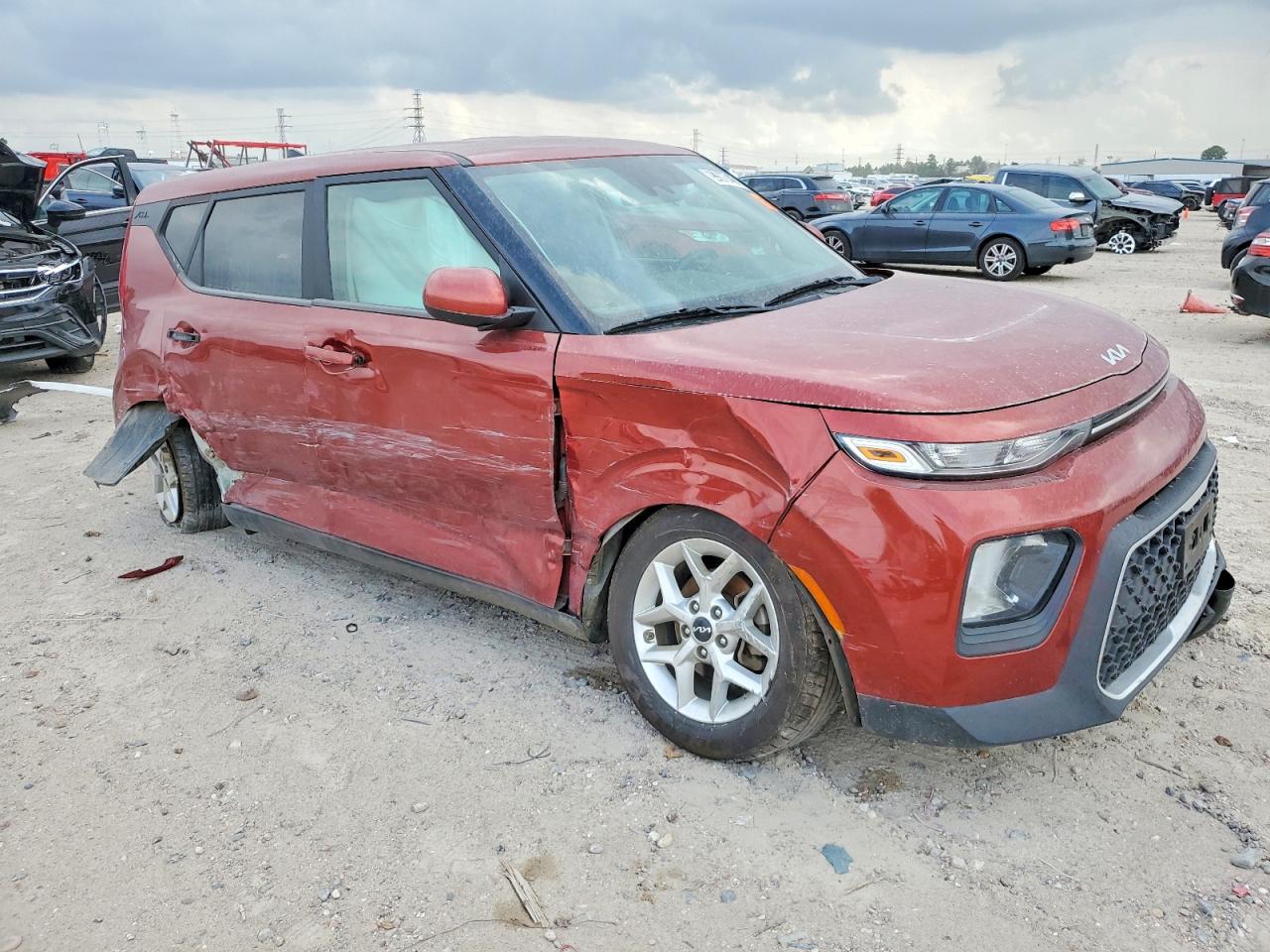 2022 KIA SOUL LX photo 7