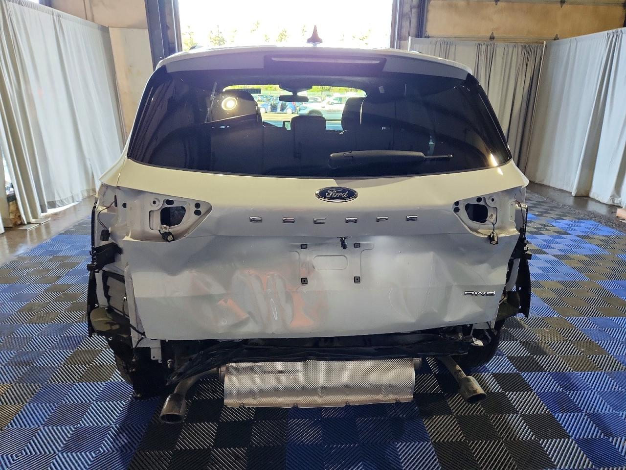 2025 FORD ESCAPE ST LINE photo 6