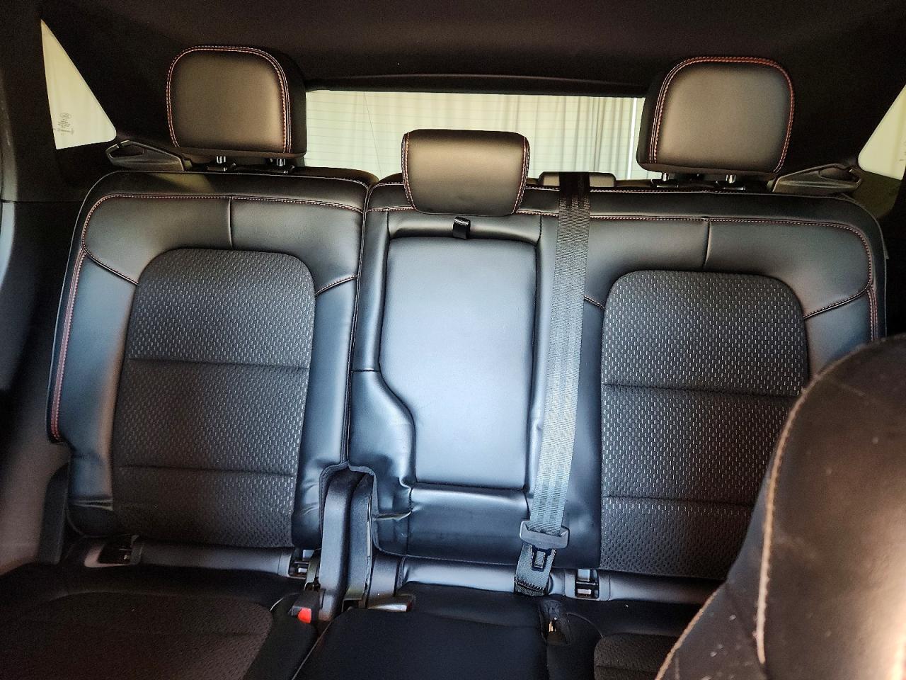 2025 FORD ESCAPE ST LINE photo 10