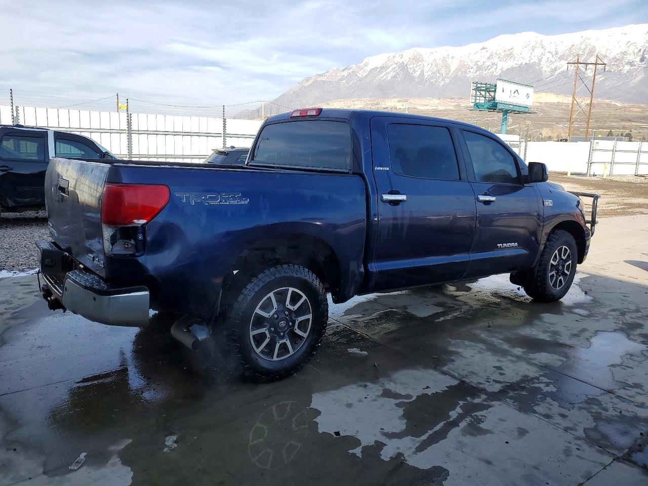 2013 TOYOTA TUNDRA LIMITED photo 3