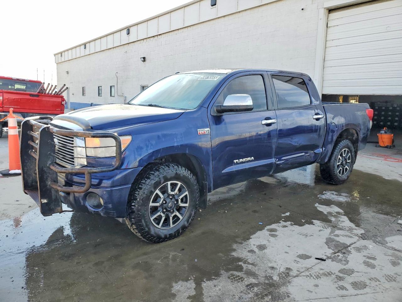 2013 TOYOTA TUNDRA