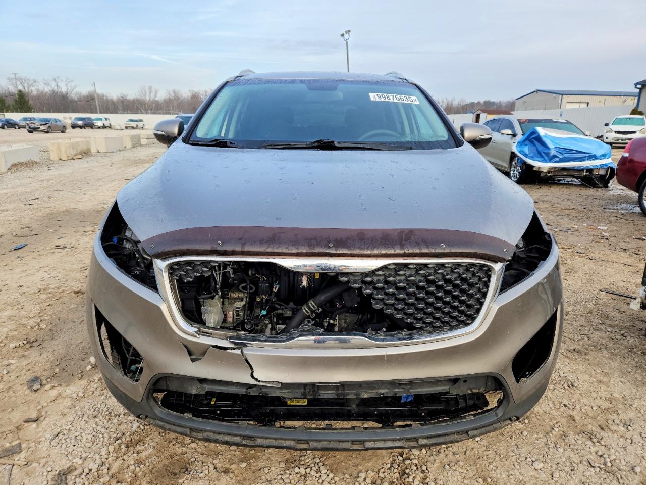 2016 KIA SORENTO LX photo 5