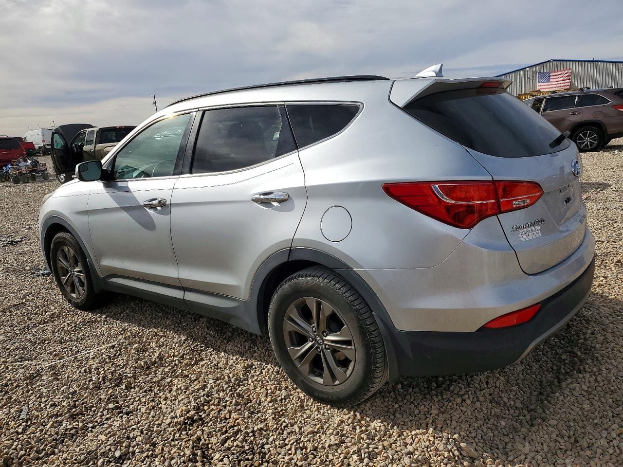 2016 HYUNDAI SANTA FE SPORT photo 2