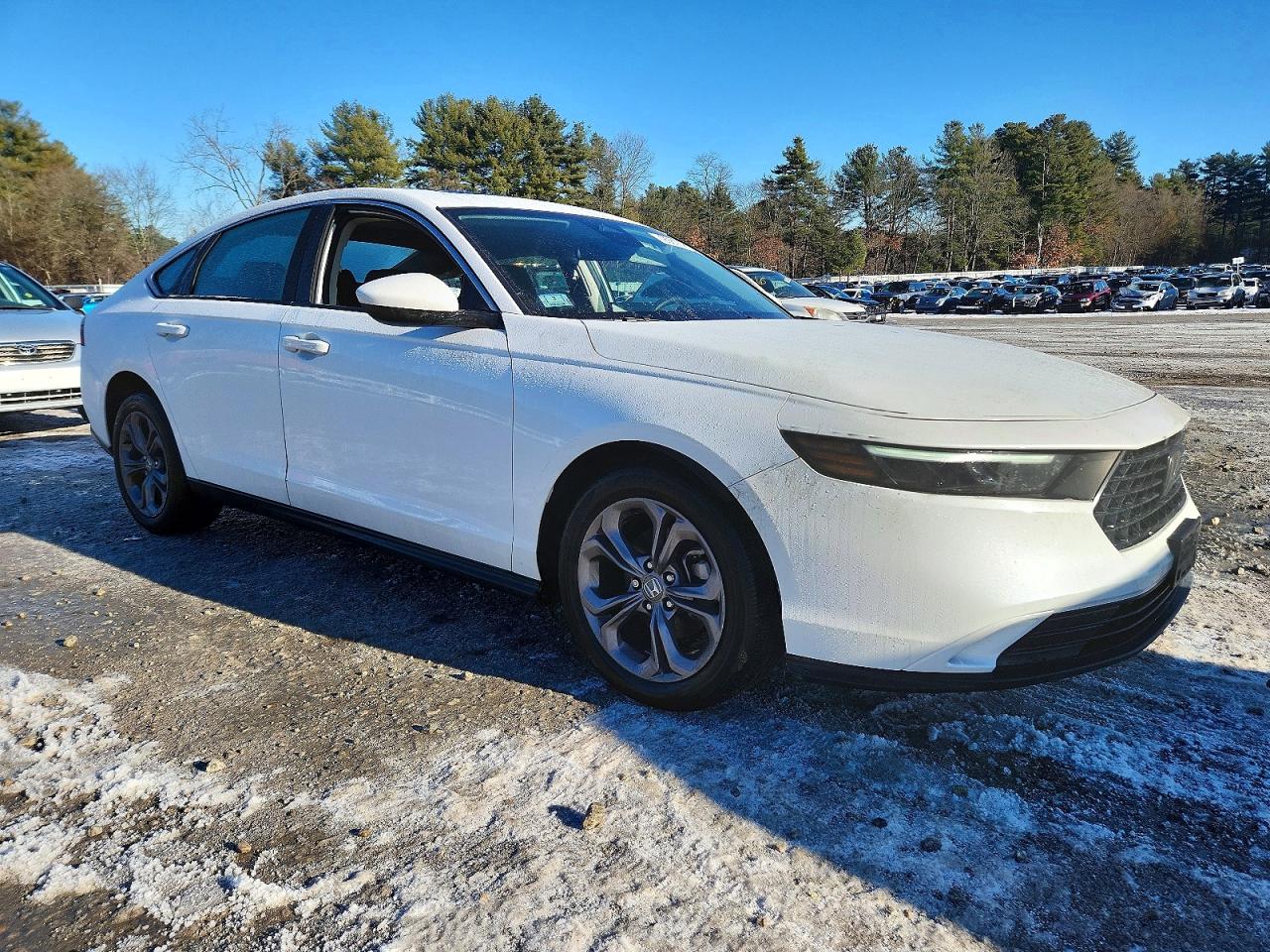 2024 HONDA ACCORD EX photo 4