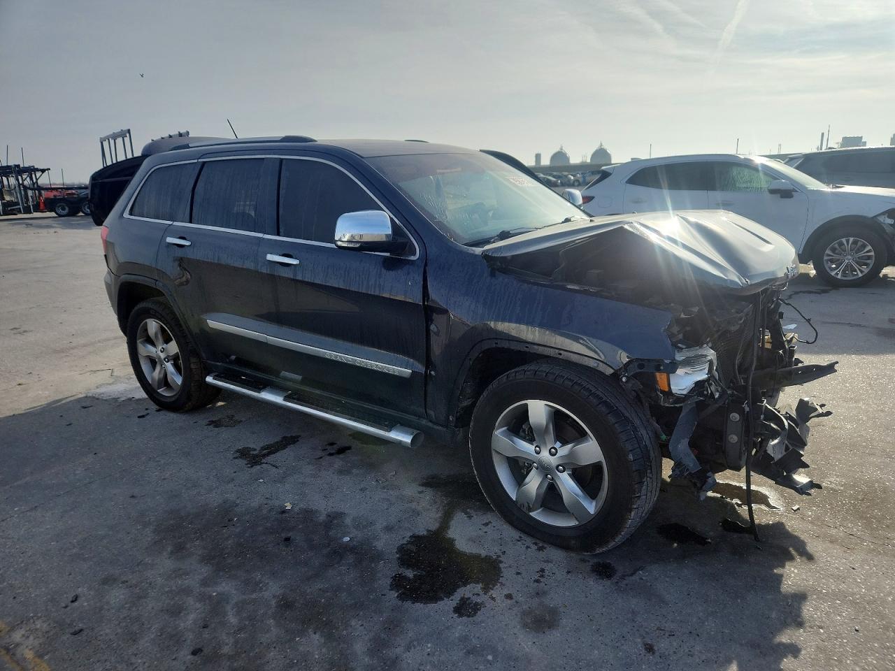 2012 JEEP GRAND CHEROKEE OVERLAND photo 4