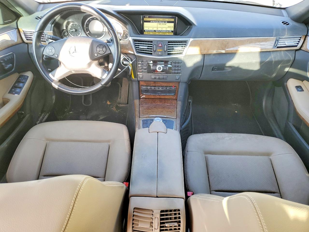 2010 MERCEDES-BENZ E 350 photo 8