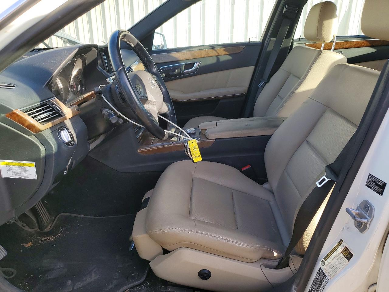 2010 MERCEDES-BENZ E 350 photo 7