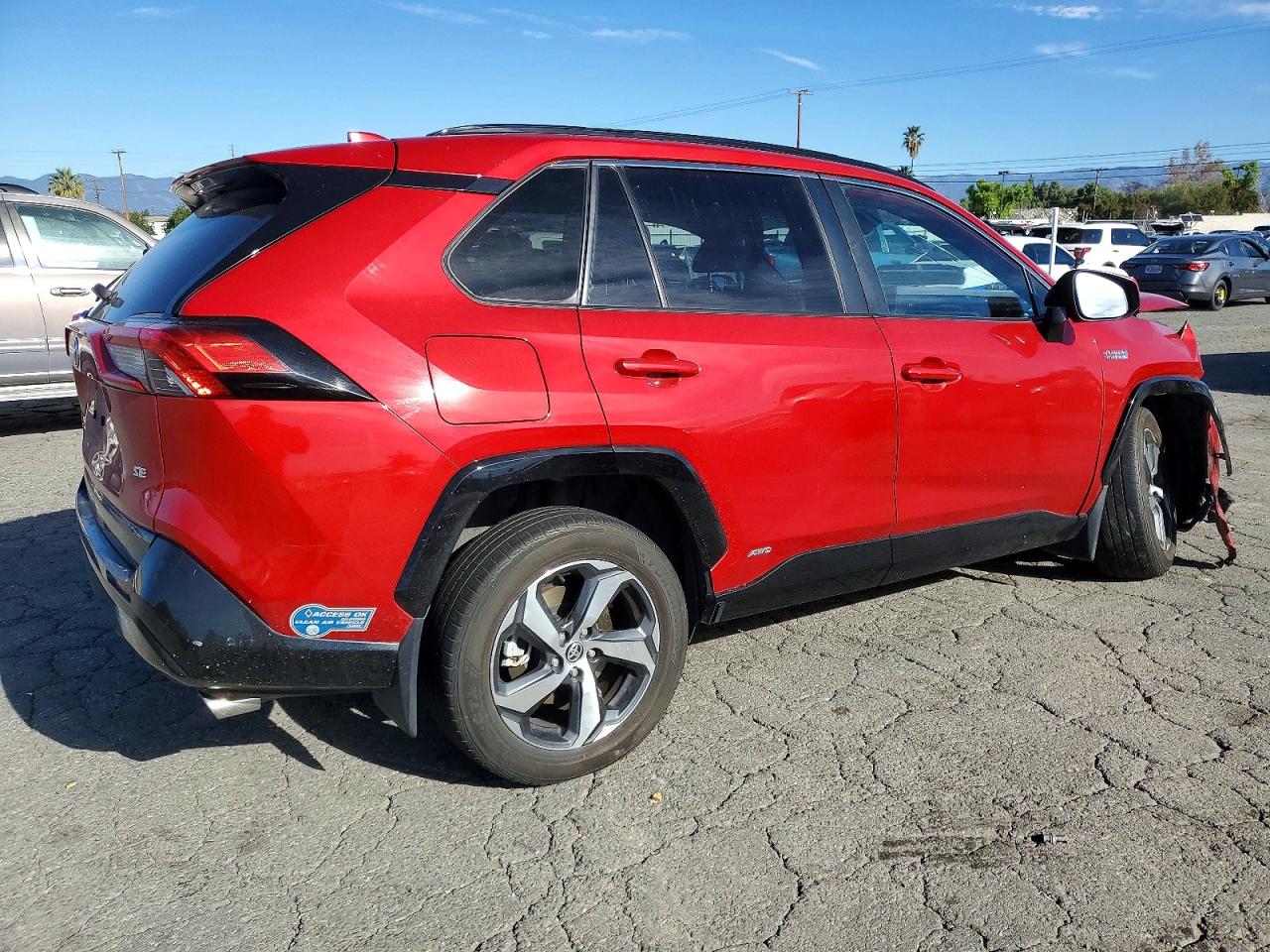 2021 TOYOTA RAV4 PRIME SE photo 3