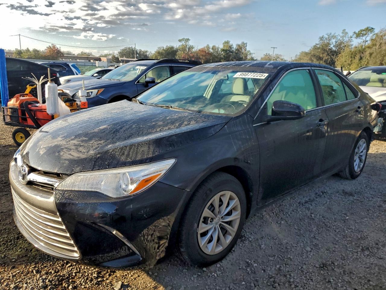 2016 TOYOTA CAMRY