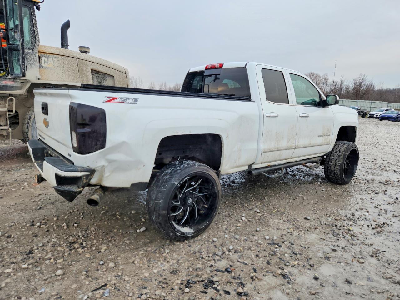 2016 CHEVROLET SILVERADO K1500 LTZ photo 5