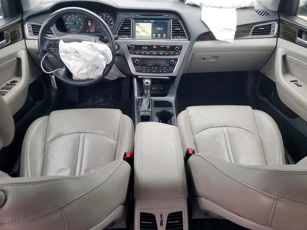 2017 HYUNDAI SONATA SPORT photo 8