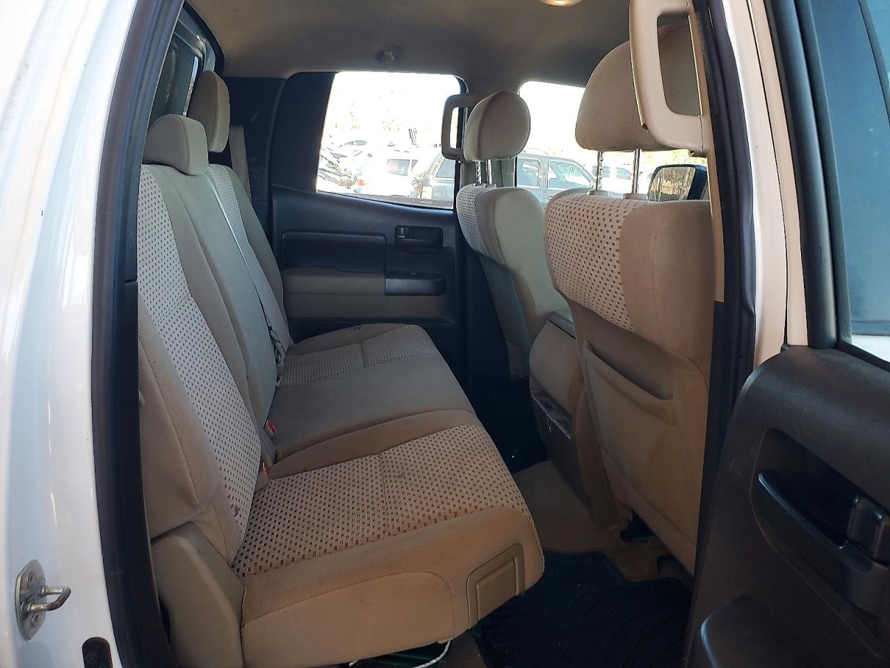 2010 TOYOTA TUNDRA DOUBLE CAB SR5 photo 19