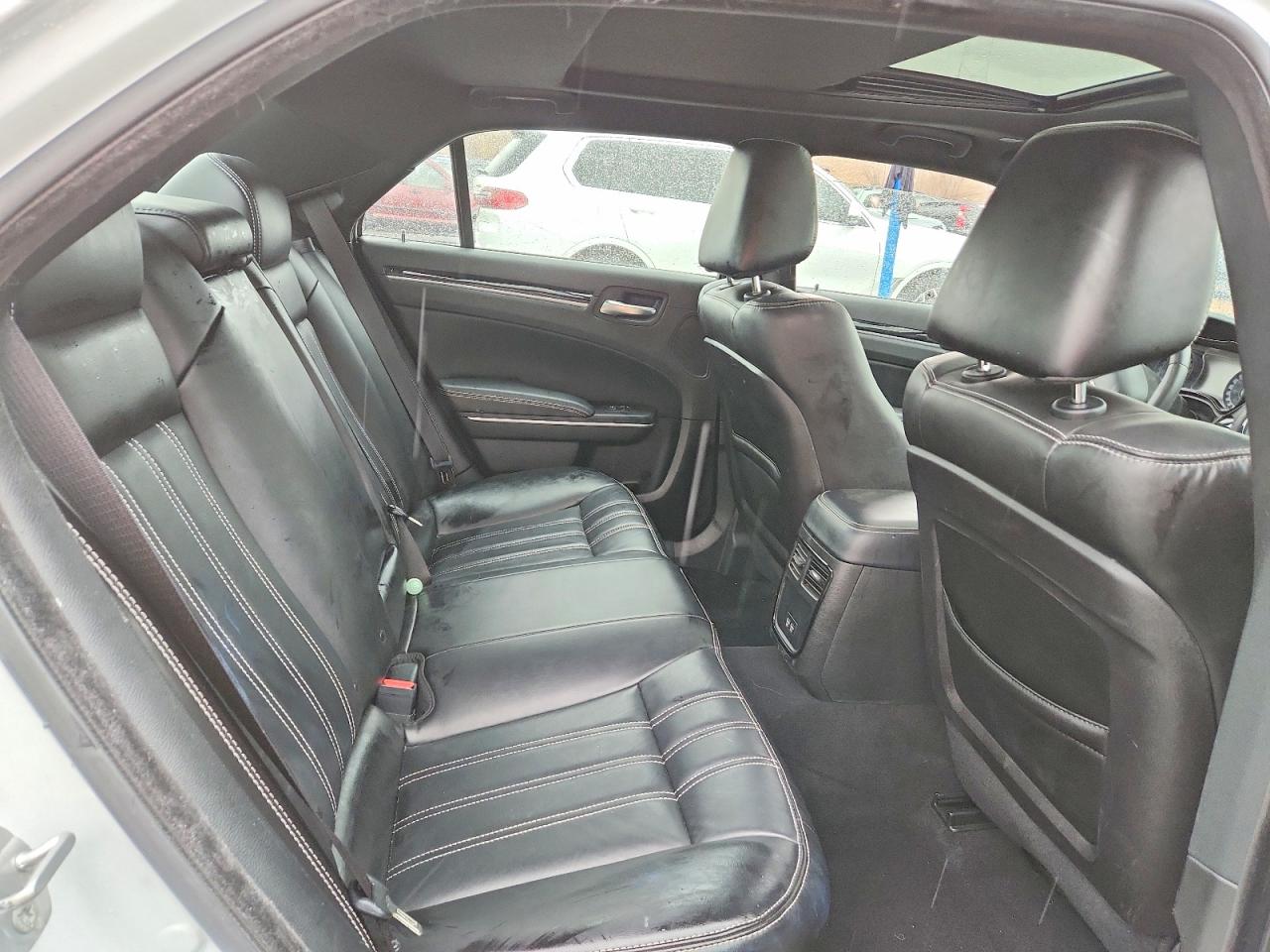 2023 CHRYSLER 300 S photo 37