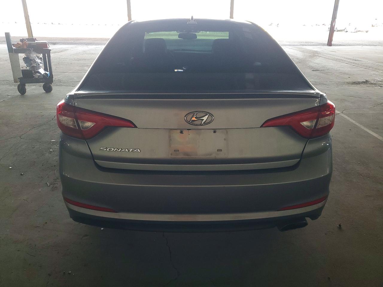 2016 HYUNDAI SONATA SE photo 6