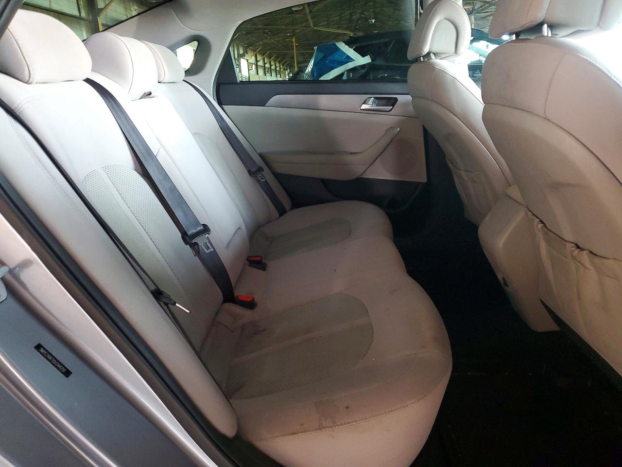 2016 HYUNDAI SONATA SE photo 10