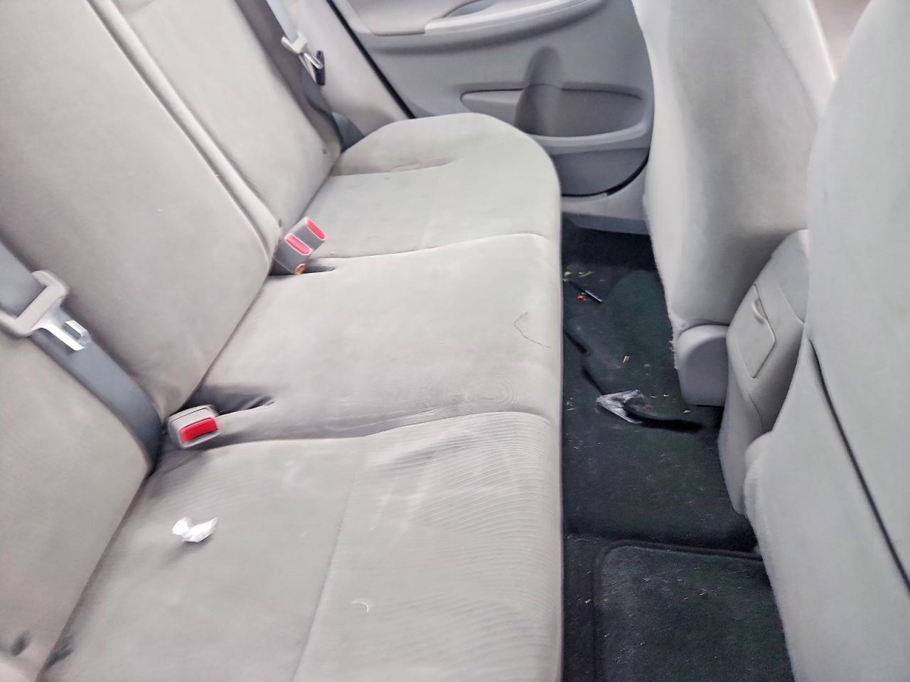 2013 TOYOTA COROLLA BASE photo 10