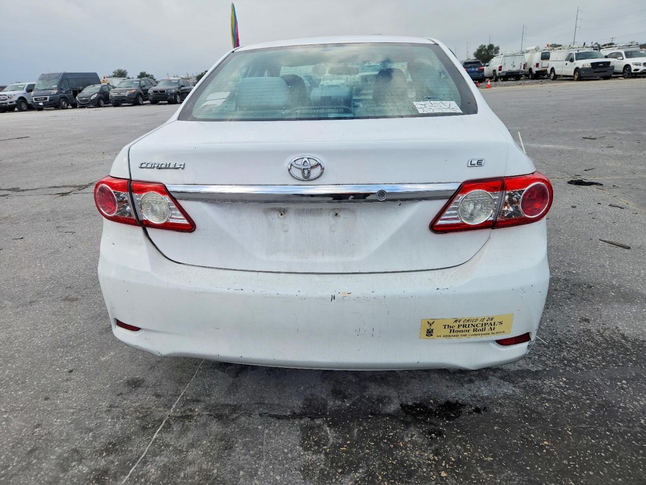 2013 TOYOTA COROLLA BASE photo 6
