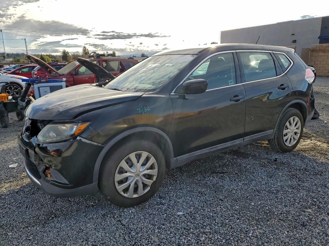 2016 NISSAN ROGUE