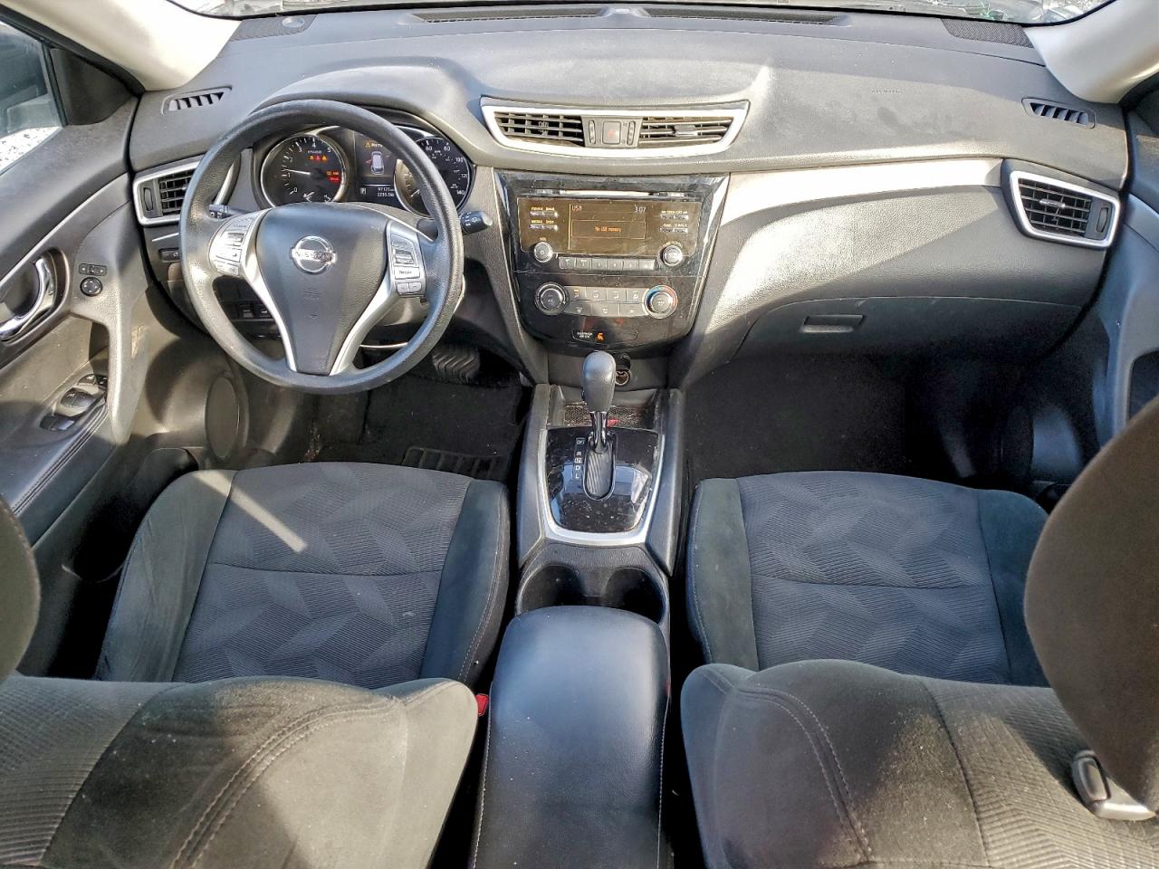 2016 NISSAN ROGUE S photo 8