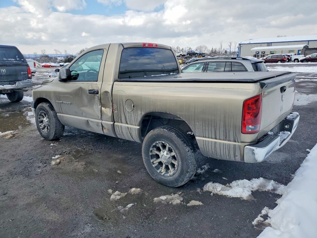 2006 DODGE RAM 1500 ST photo 2