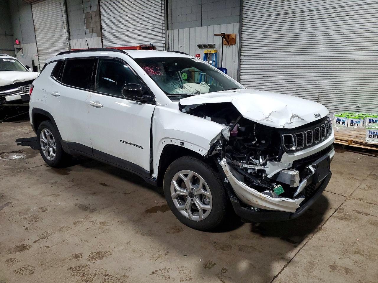 2025 JEEP COMPASS LATITUDE photo 4