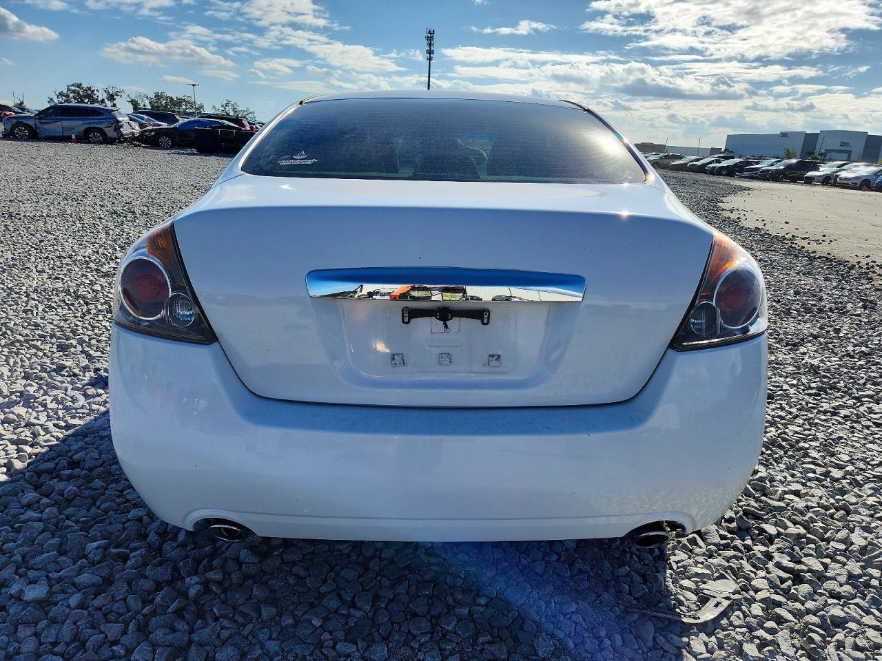 2011 NISSAN ALTIMA BASE photo 6