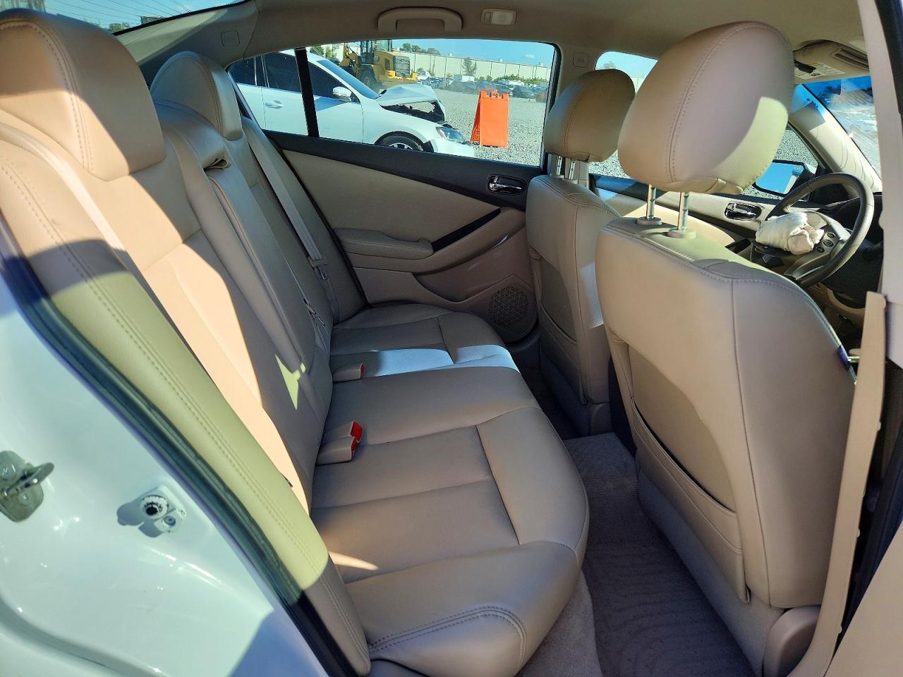 2011 NISSAN ALTIMA BASE photo 10