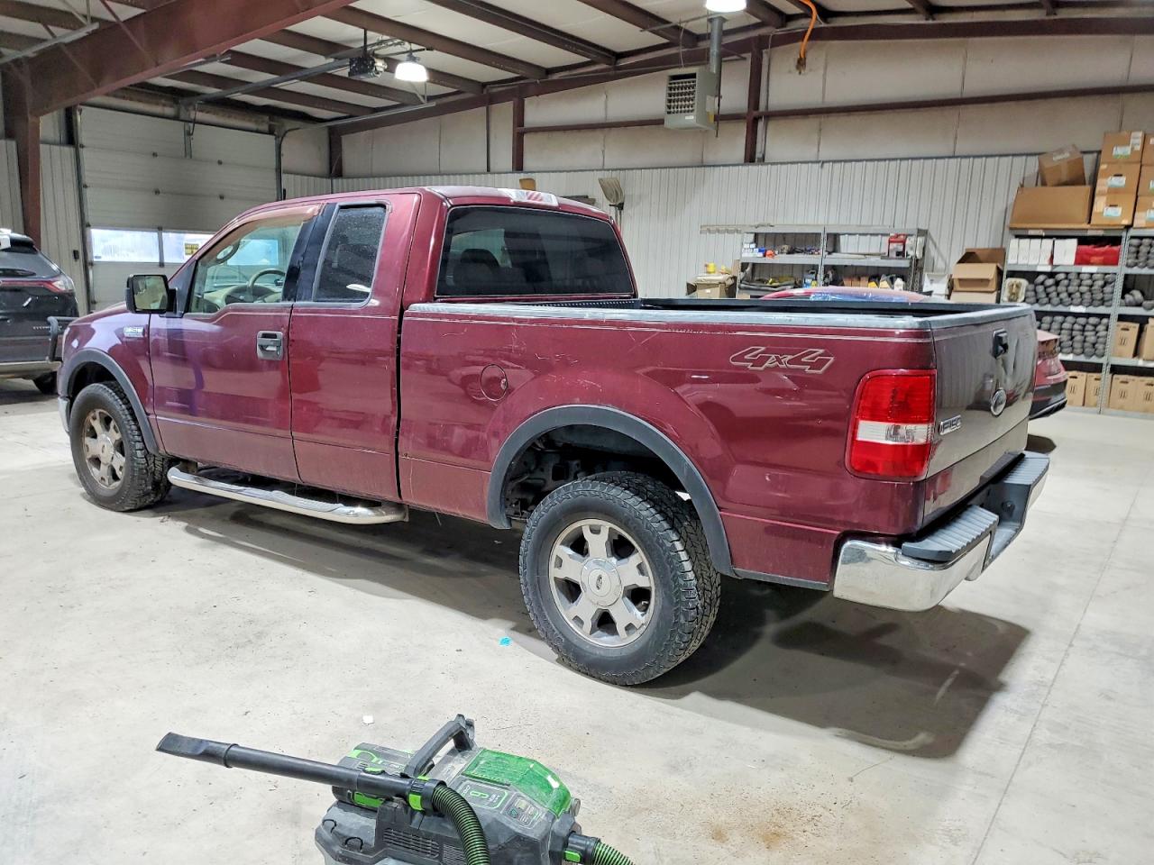 2004 FORD F150 photo 2