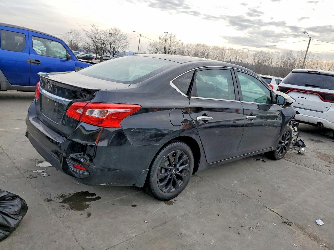 2018 NISSAN SENTRA S photo 3