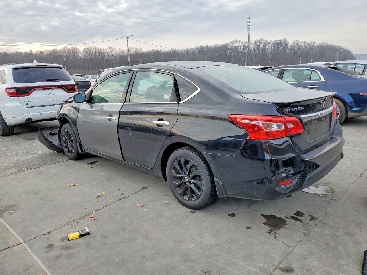 2018 NISSAN SENTRA S photo 2