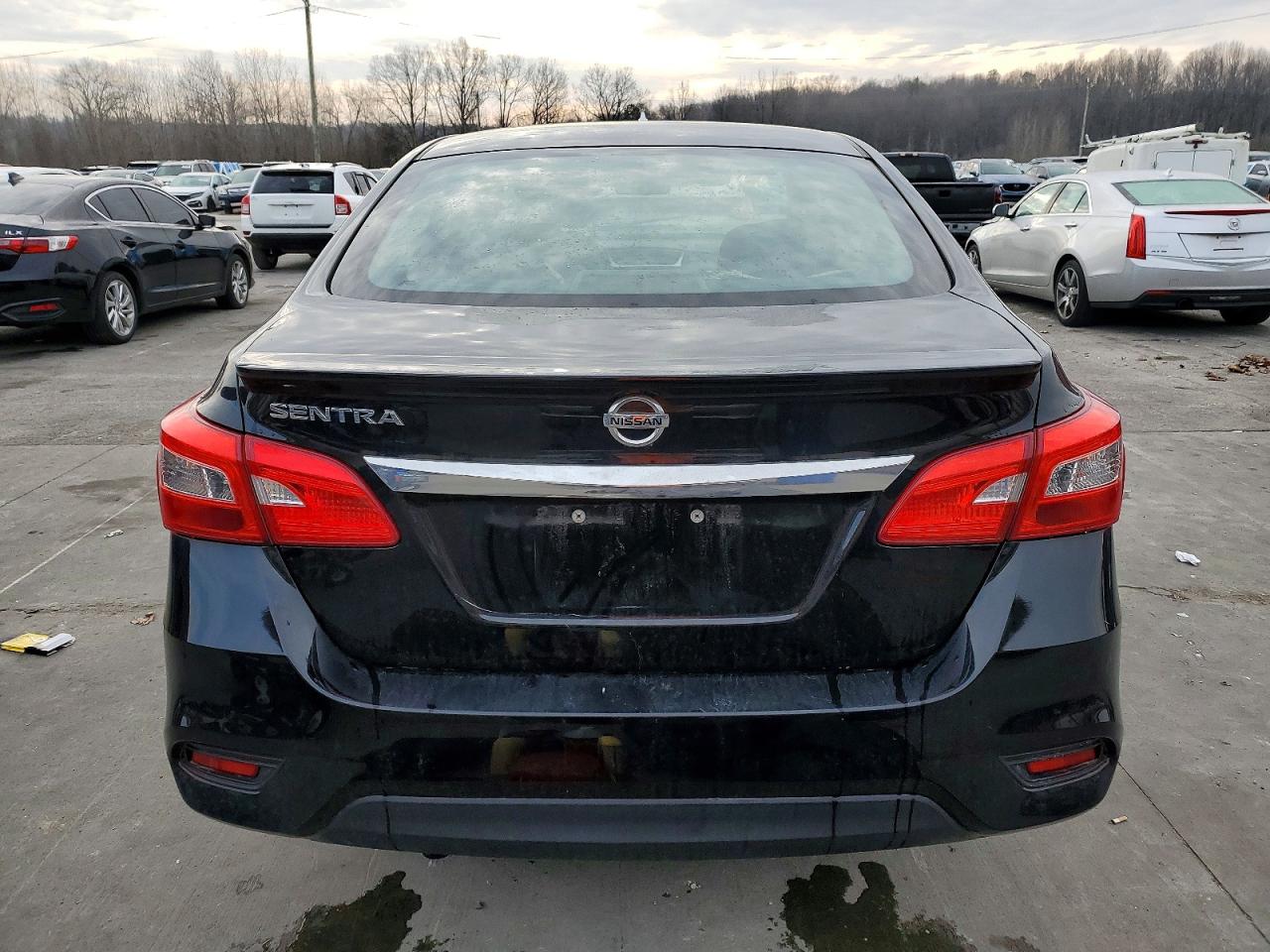 2018 NISSAN SENTRA S photo 6