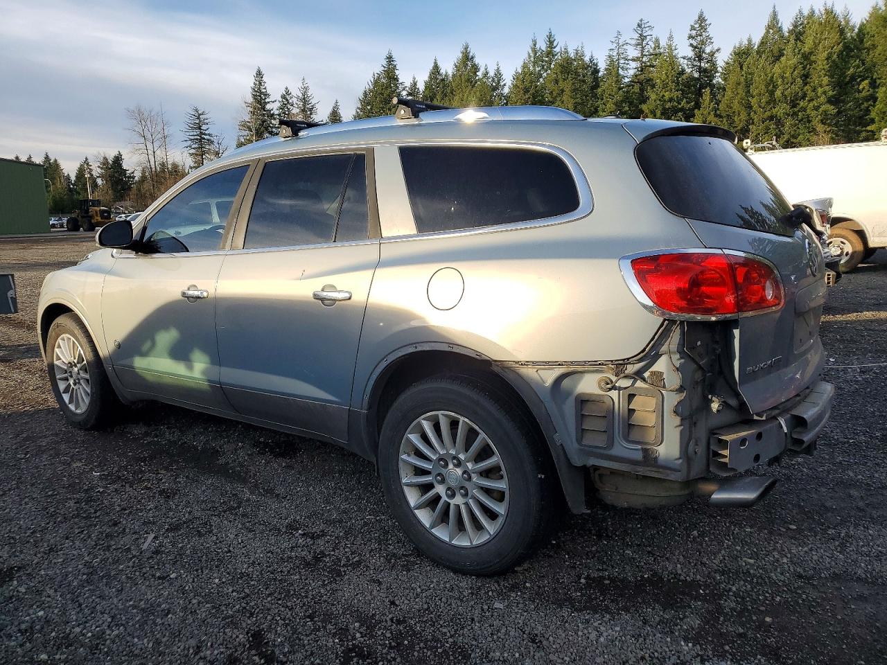 2008 BUICK ENCLAVE CXL photo 2