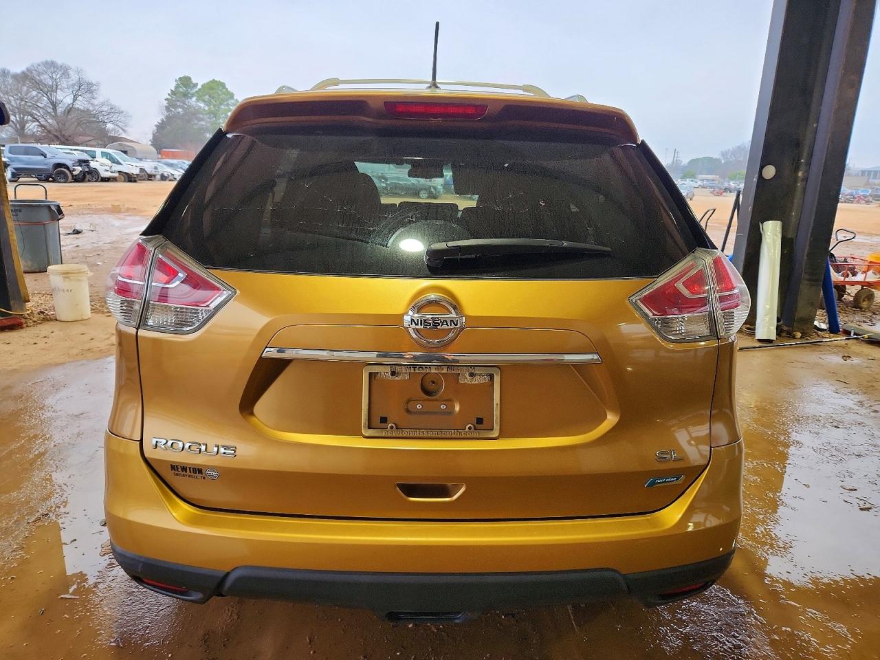2014 NISSAN ROGUE S photo 6