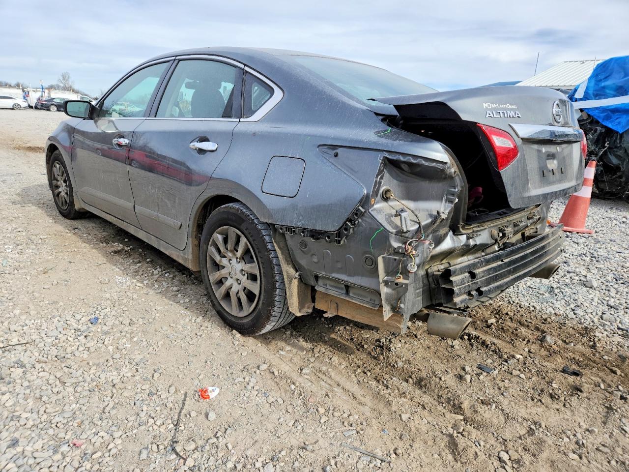 2017 NISSAN ALTIMA 2.5 photo 2