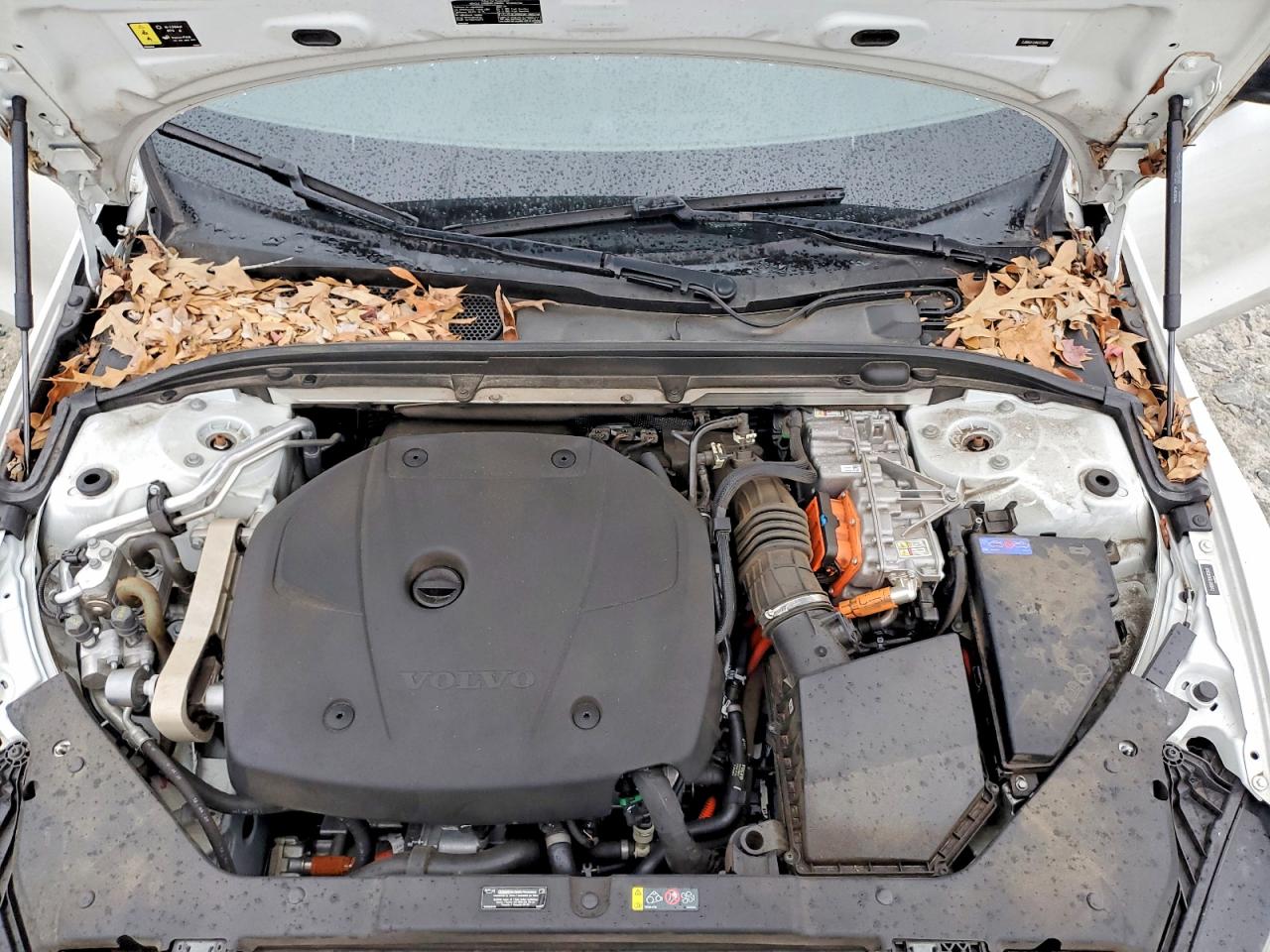 2022 VOLVO S60 T8 RECHARGE R-DESIGN EXPRESSION photo 11