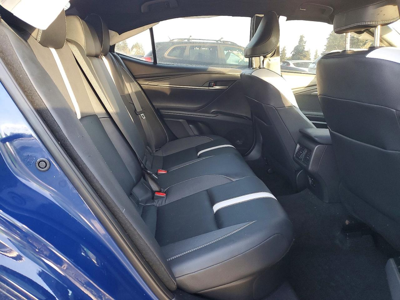 2025 TOYOTA CAMRY SE photo 10