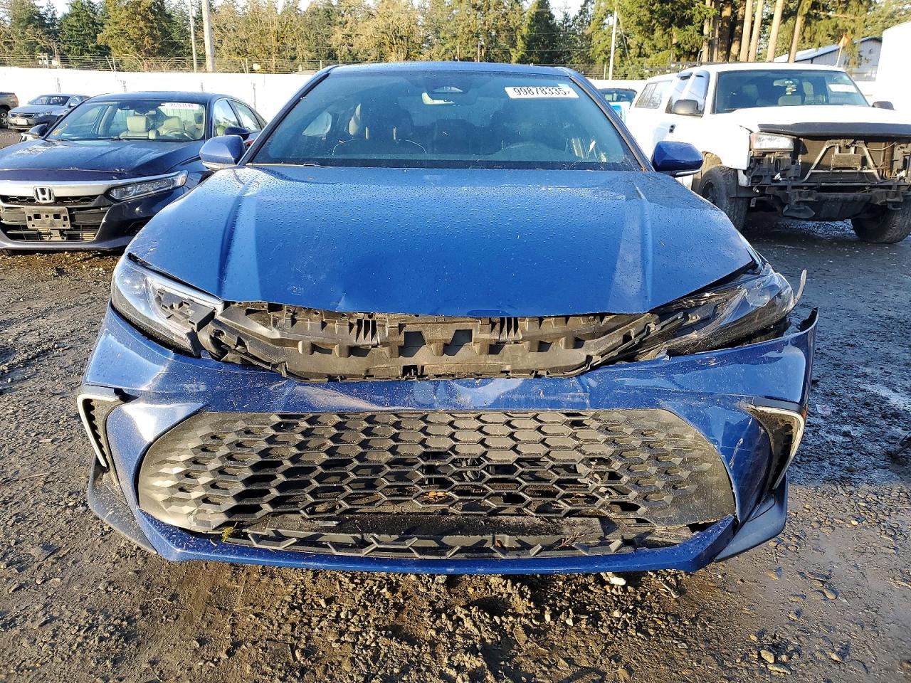 2025 TOYOTA CAMRY SE photo 5