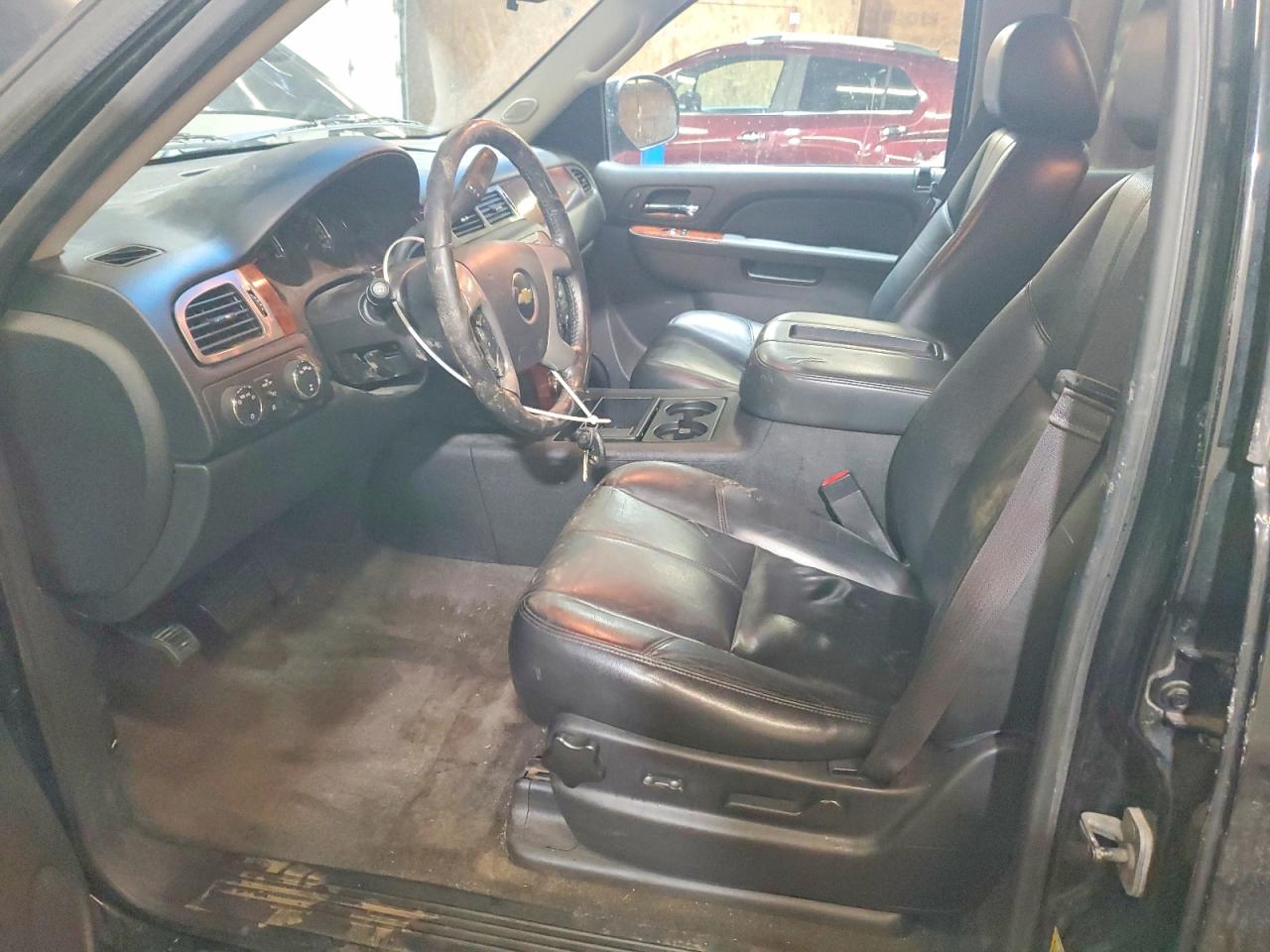 2013 CHEVROLET SUBURBAN K1500 LT photo 7