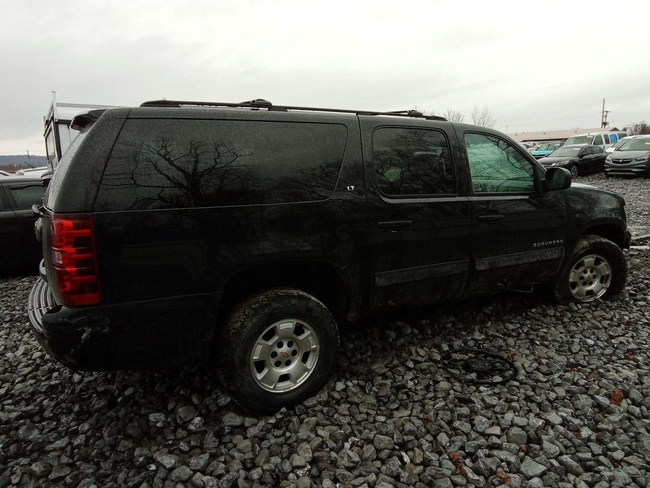 2013 CHEVROLET SUBURBAN K1500 LT photo 3