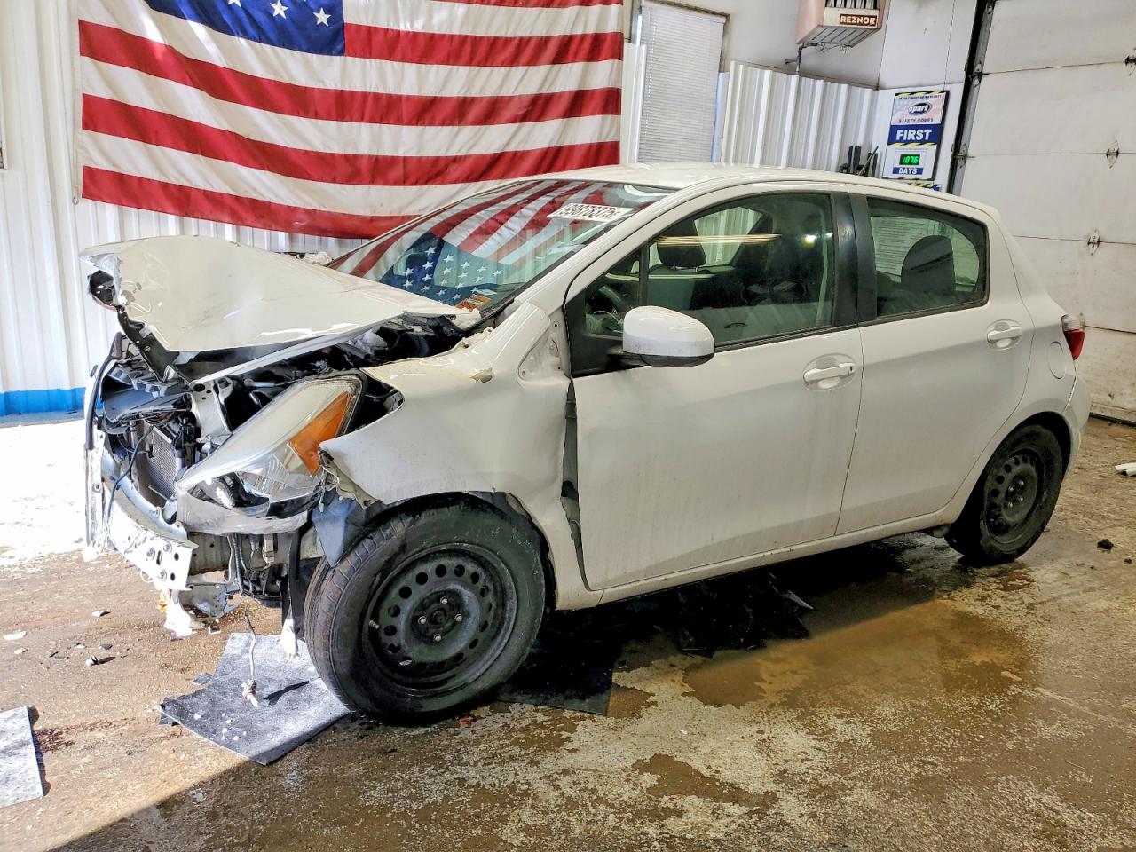 2012 TOYOTA YARIS