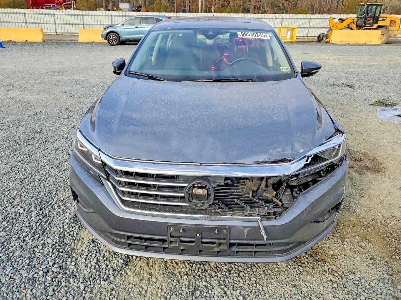 2021 VOLKSWAGEN PASSAT SE photo 5