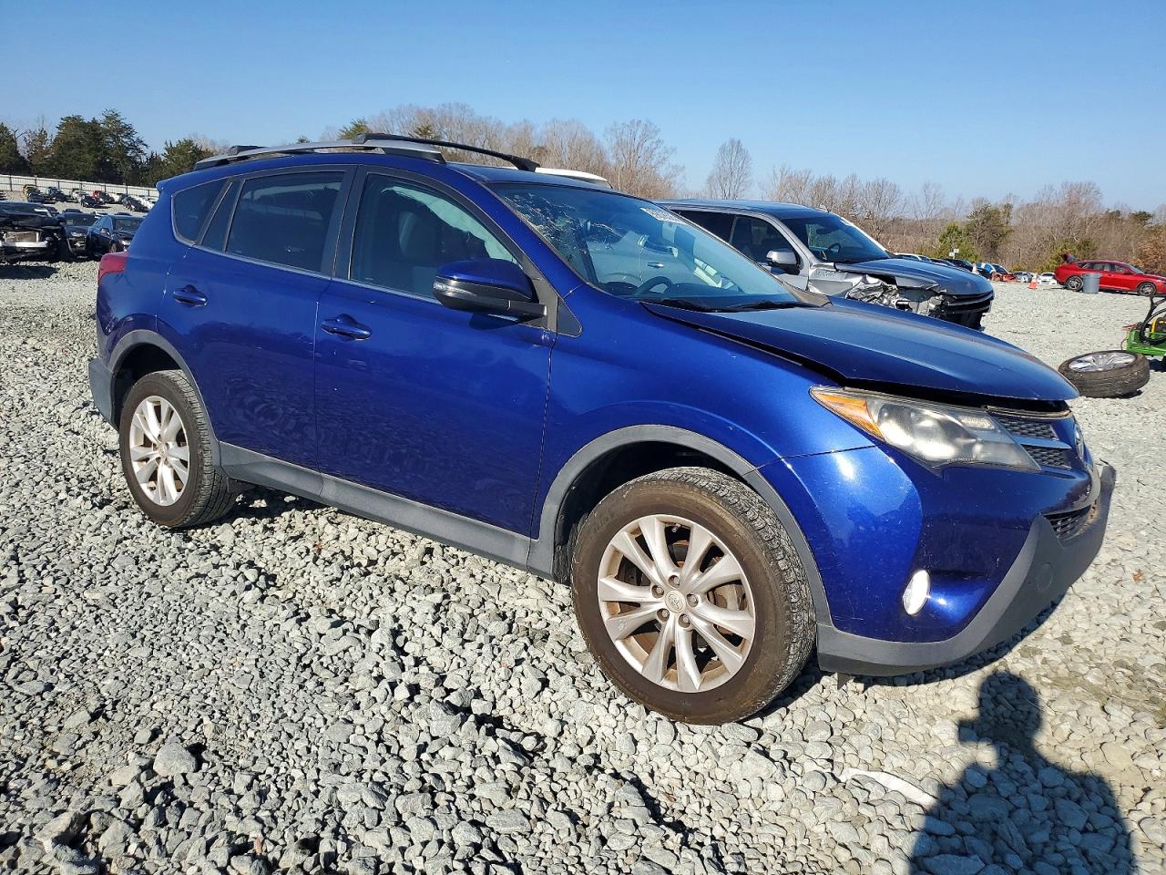 2014 TOYOTA RAV4 photo 4