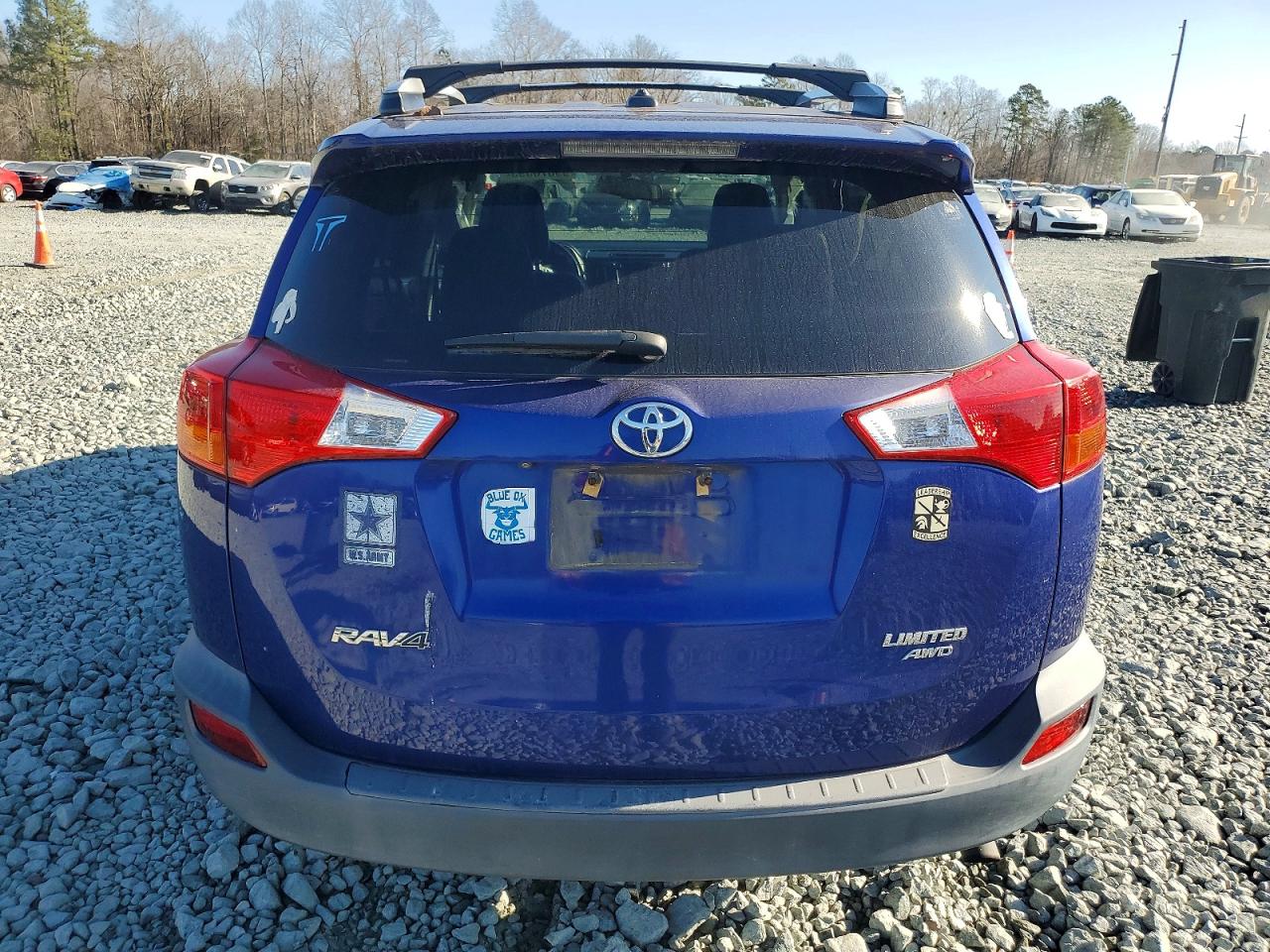 2014 TOYOTA RAV4 photo 6