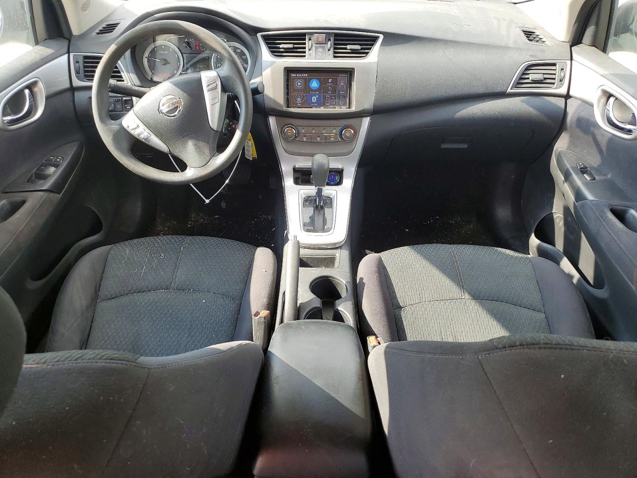 2013 NISSAN SENTRA S photo 8
