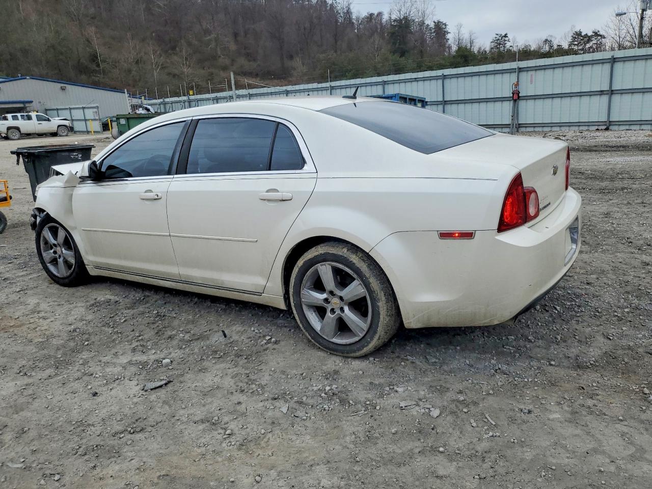 2011 CHEVROLET MALIBU 2LT photo 2