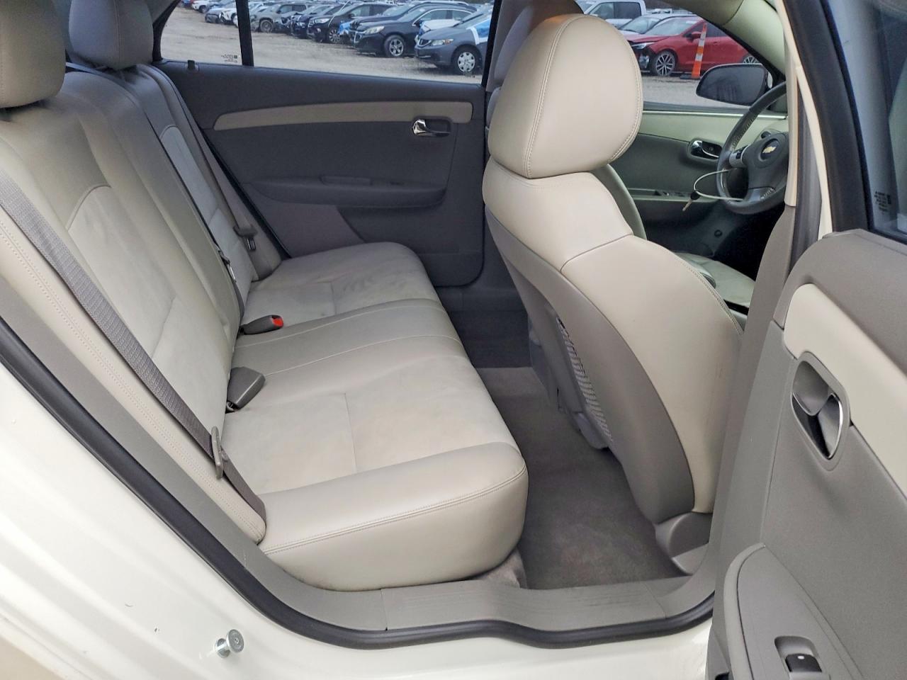 2011 CHEVROLET MALIBU 2LT photo 10